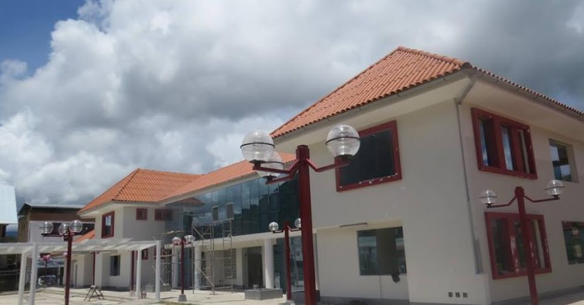 UGEL Oxapampa esta de aniversario y lo celebra a lo grande sus 16 años de labor institucional UGEL Oxapampa esta de aniversario y lo celebra a lo grande sus 16 años de labor institucional