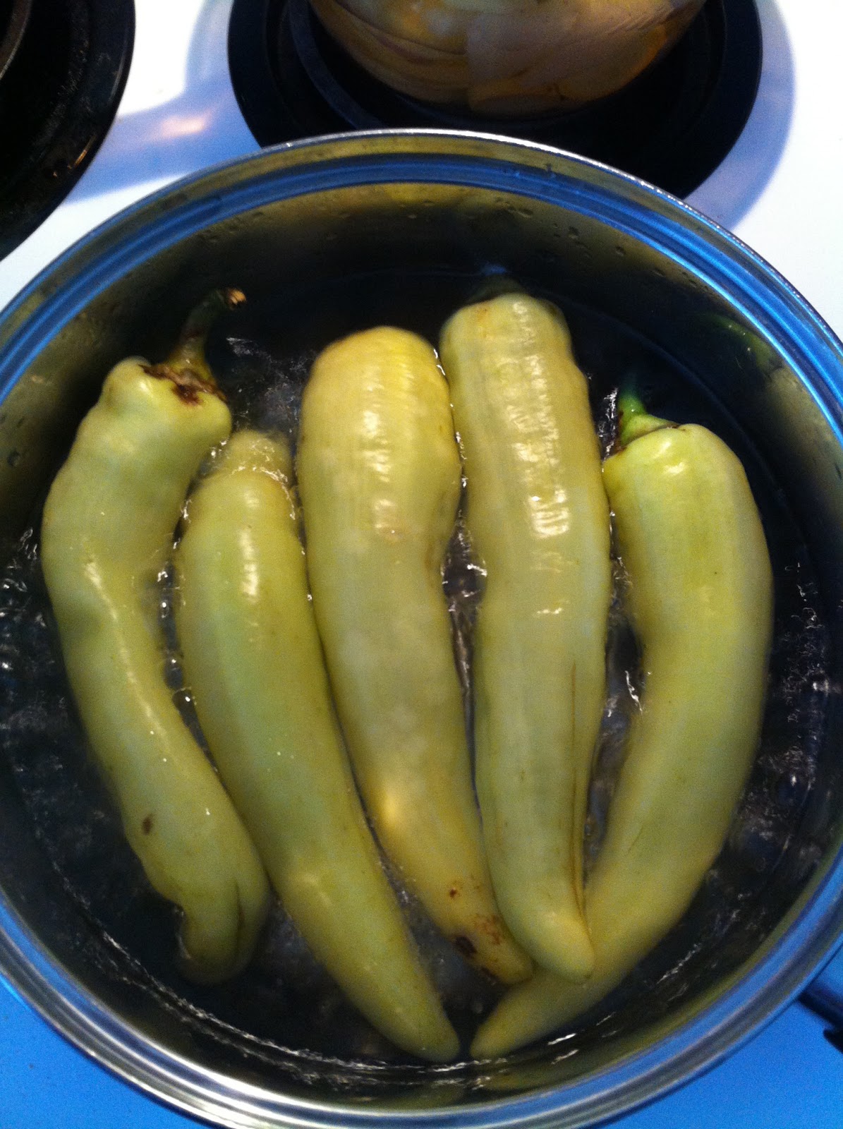Stacey's Journey: STUFFED BANANA PEPPERS