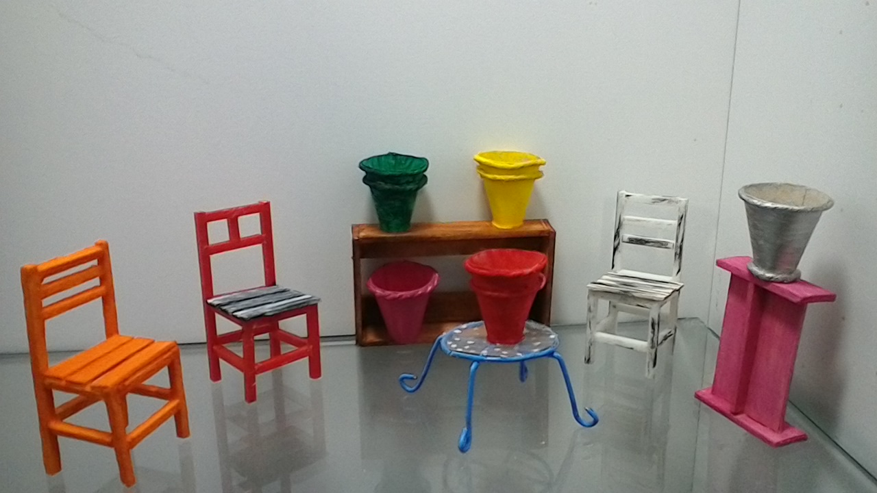 I 1001 Minyatur Saksi Ve Minyatur Sandalye Miniature Flowerpot And Miniature Chair