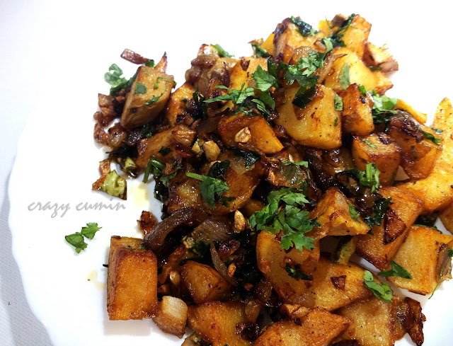 Lebanese Spiced Potatoes (Batata Harra)