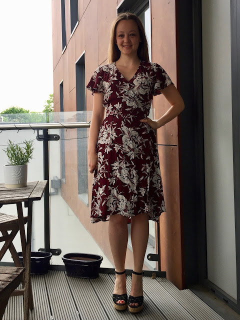 Diary of a Chain Stitcher: Sew Over It Eve Dress in Maroon Floral Viscose