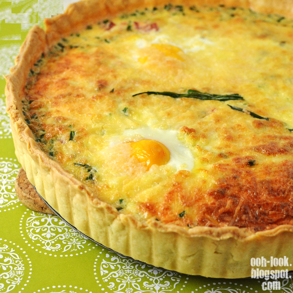 Ooh, Look... Ham Egg Quiche with homemade shortcrust pastry