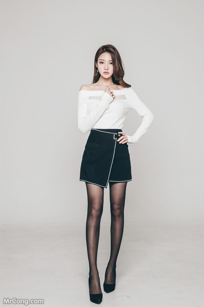 Beautiful Park Jung Yoon in the January 2017 fashion photo shoot (695 photos) photo 13-3