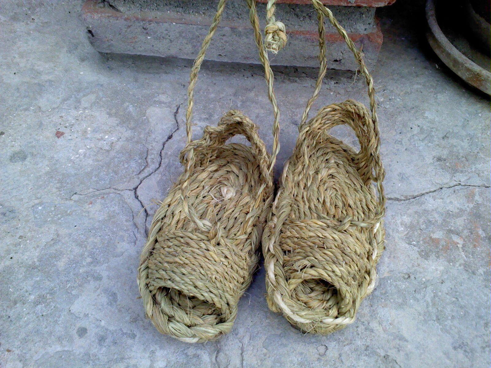 Anncraftedinspain Finished esparto grass sandals