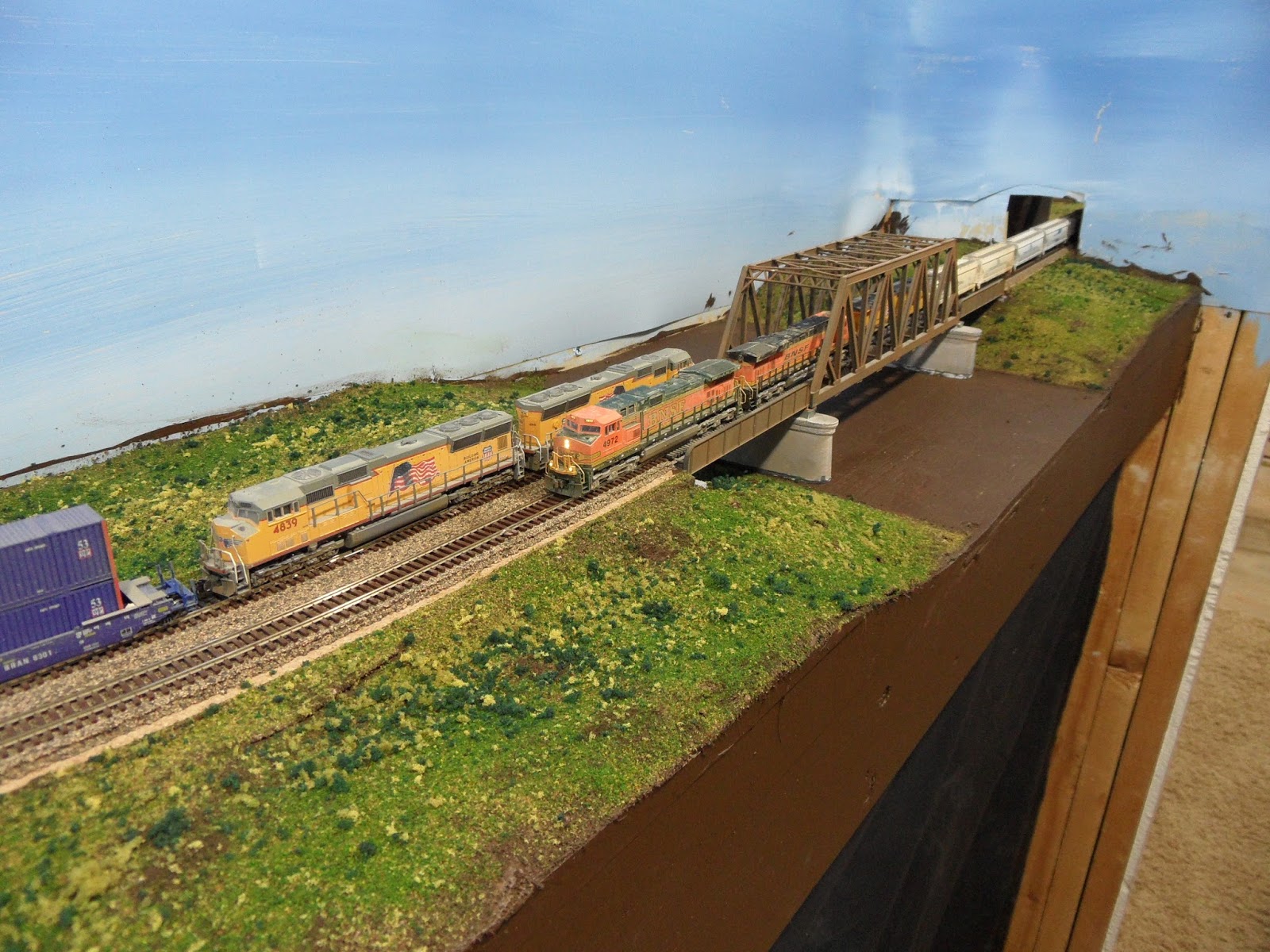 N Scale Union Pacific Railroad Class I Midwest Model Railroading Rock River area painted