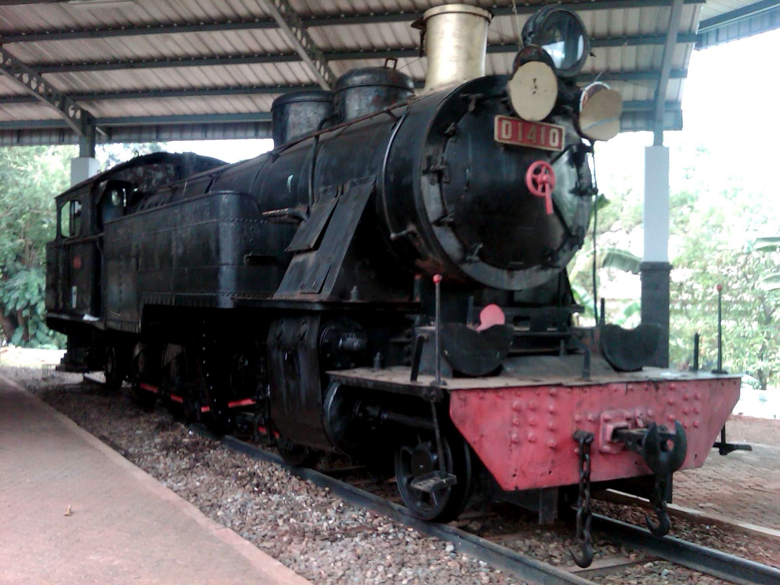 Balada Kereta Tua di Museum Transportasi