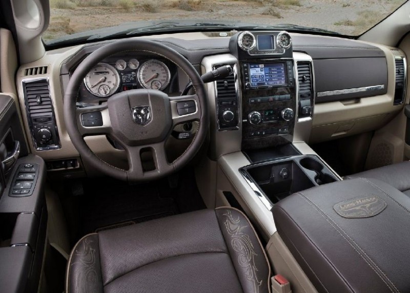 LOS AUTOS DEL 2014: DODGE RAM 2014