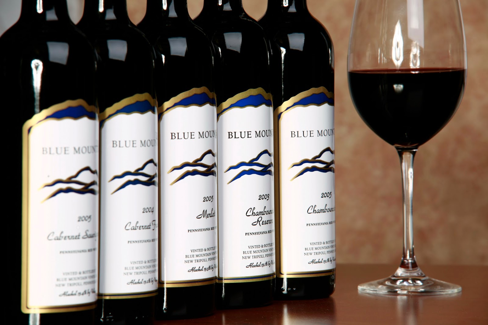 Taste of the Trail Blue Mountain wines wine more awards; store at