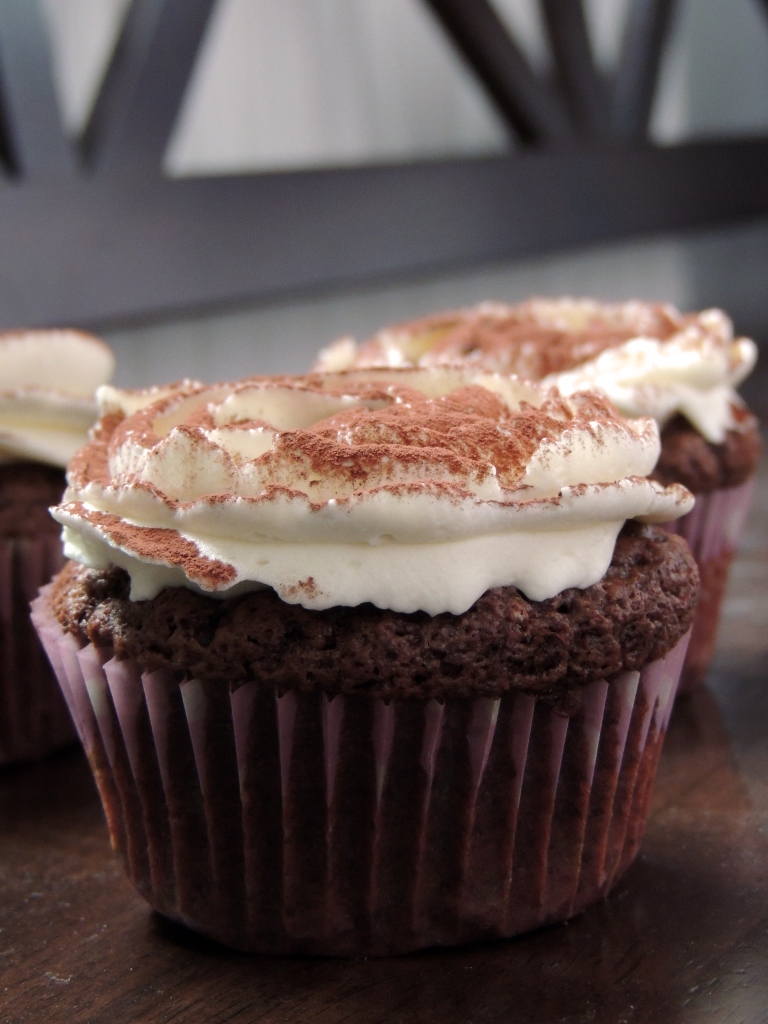 Chocolate Choc Cupcakes ~ Christina&amp;#39;s Catchy Cakes