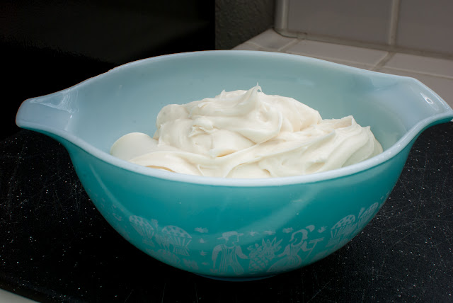 Cream Cheese Frosting Recipe, Cream Cheese Frosting in a Vintage Pyrex Butterprint Bowl 