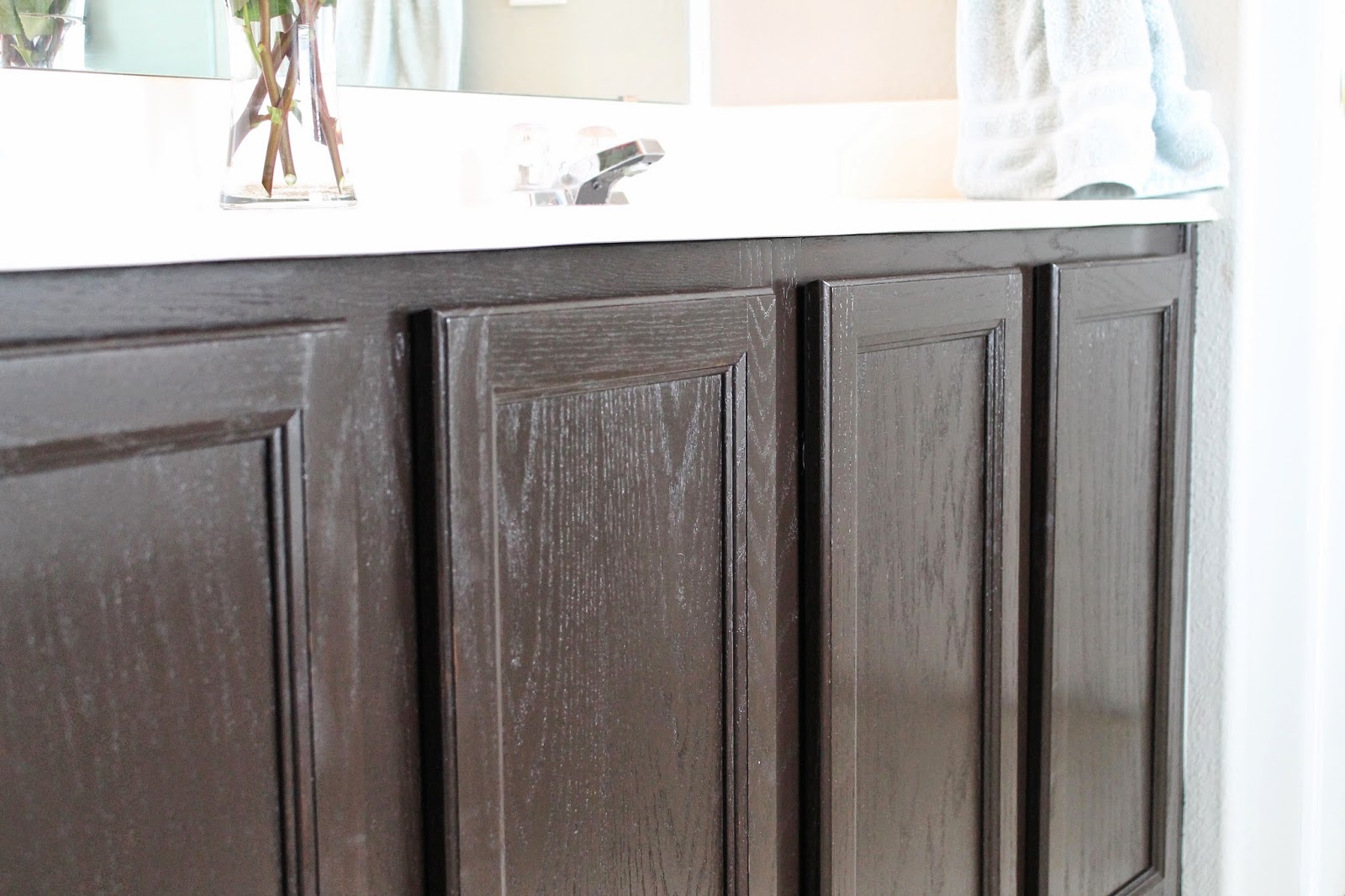 Tucker Up DIY Stained {Master Bathroom}