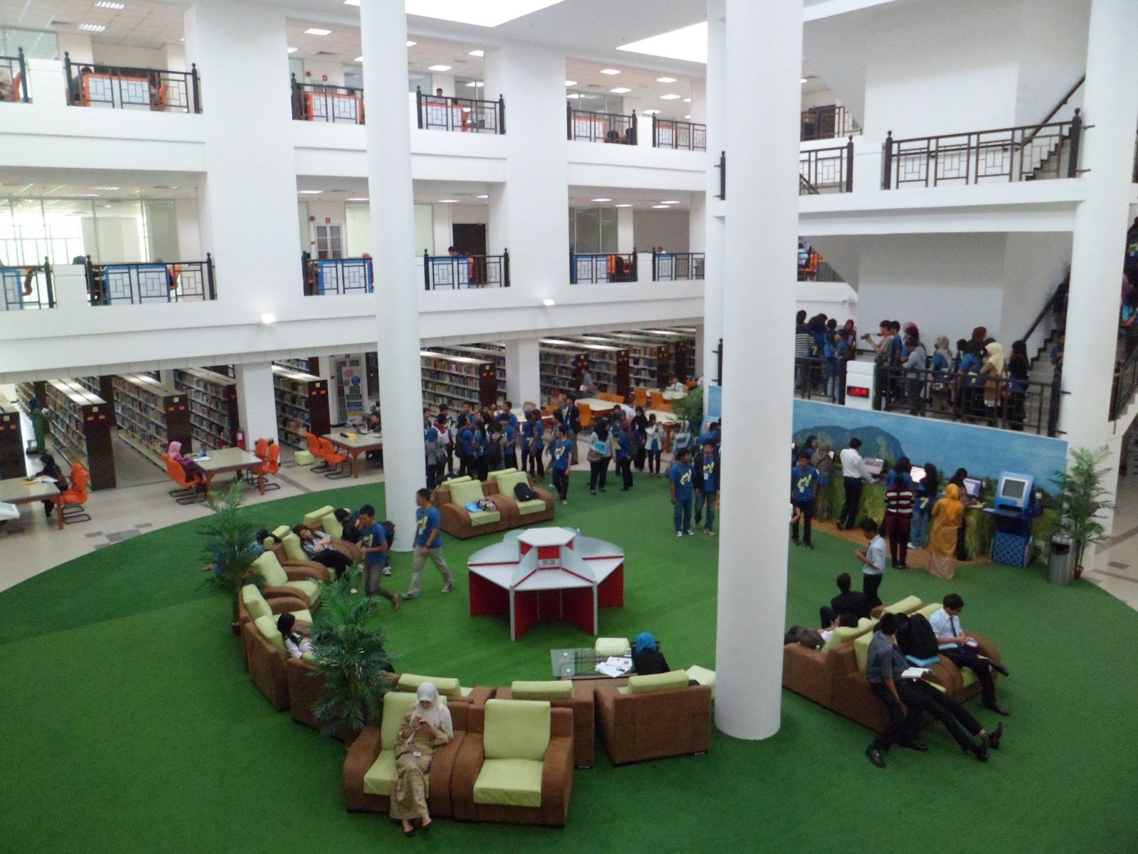 .: Bangunan Perpustakaan Sultanah Bahiyah