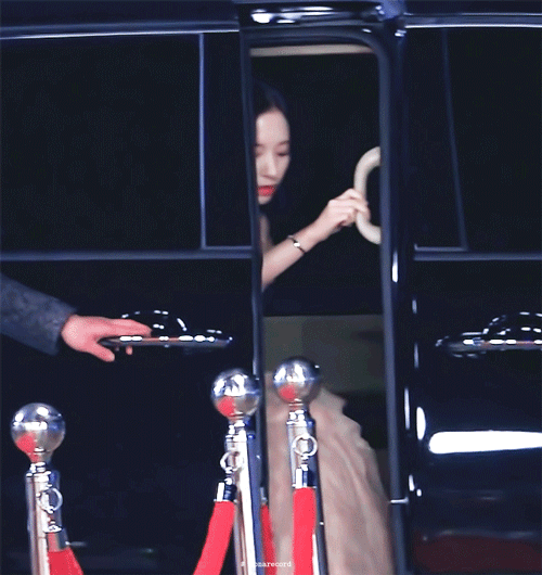 우주소녀 보나 KBS 연기대상 비주얼.jpgif | 인스티즈