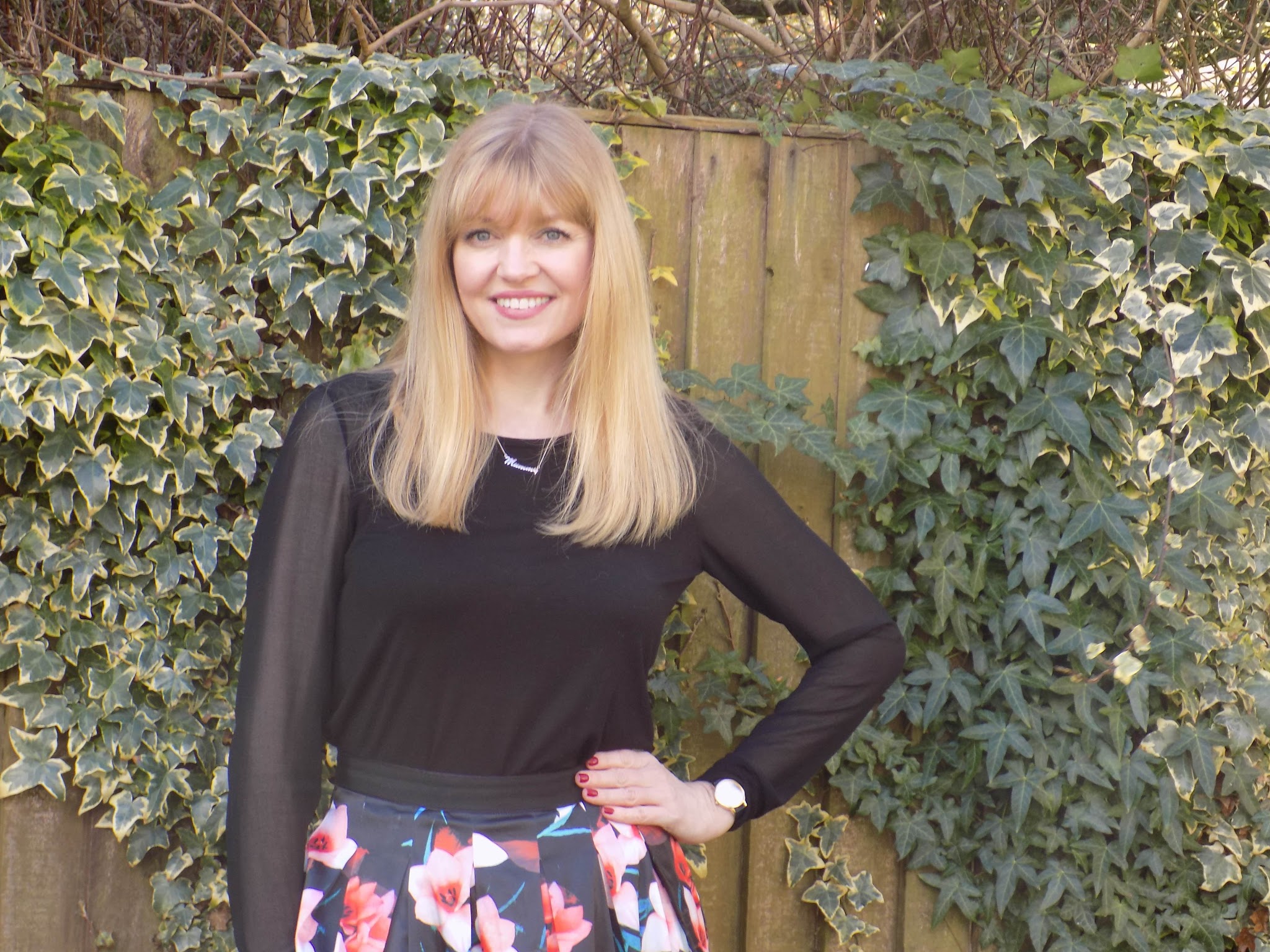 Outfit Floral Skirt with High Heeled Ankle Boots What Lizzy Loves