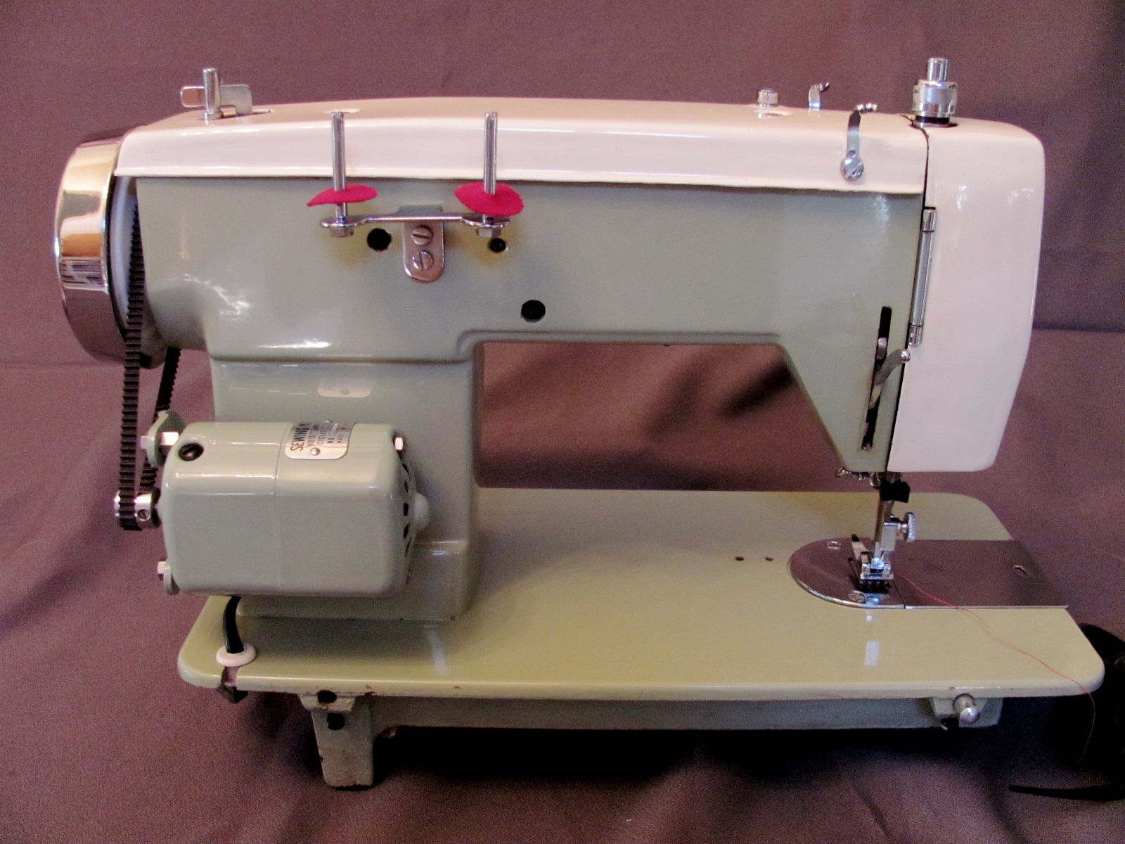 The Sewing Machine Rescue Dressmaker 205 White or Dial n Sew Sewing