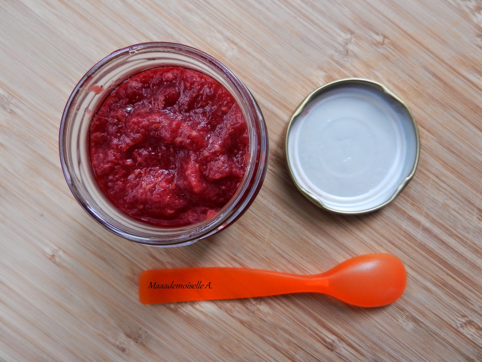 Maaademoiselle A. Recette de petit pot pour bébé Compote Pomme