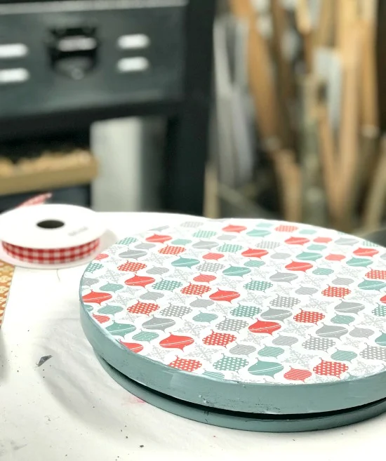 How to Make a DIY Holiday Lazy Susan