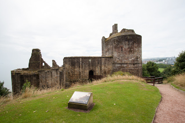 Ravenscraig castle-Kirkcaldy