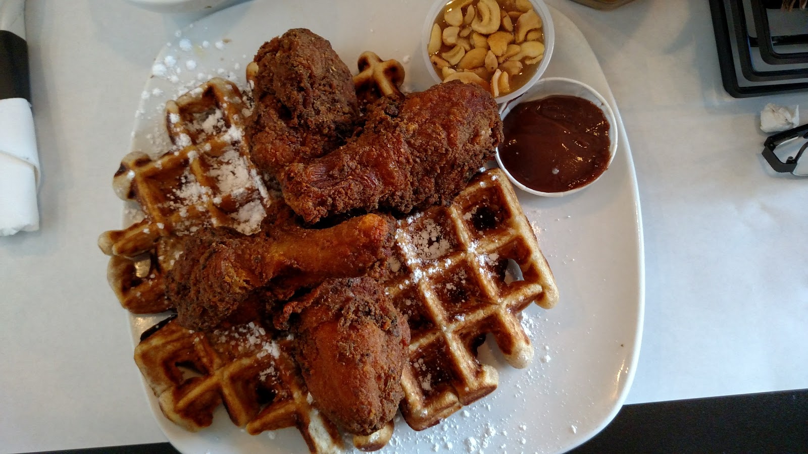 EAT! EAT! GOOD! DAME'S CHICKEN AND WAFFLE DURHAM, NC