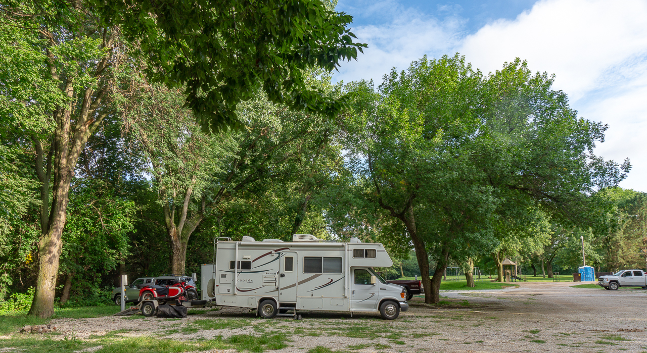 A Redleg's Rides RV Camping in Seward, NE