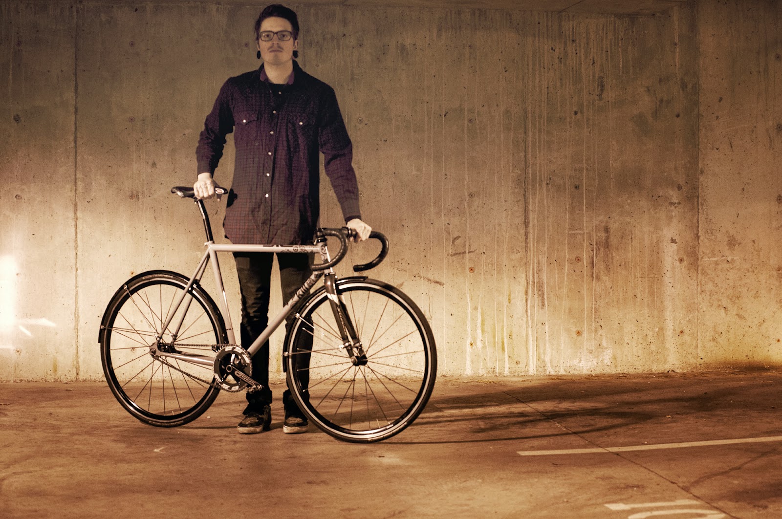 Pake track frame sale