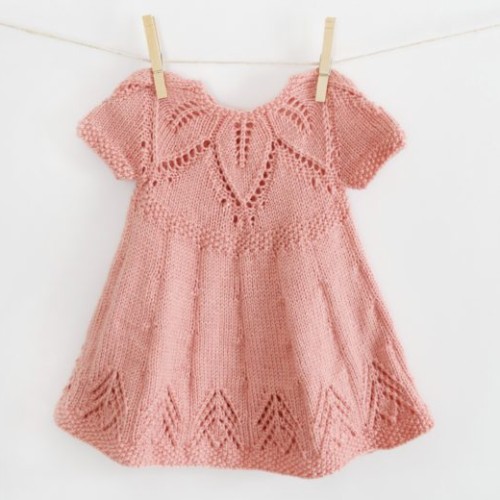 Fairy Leaves Knit Dress - Free Pattern 
