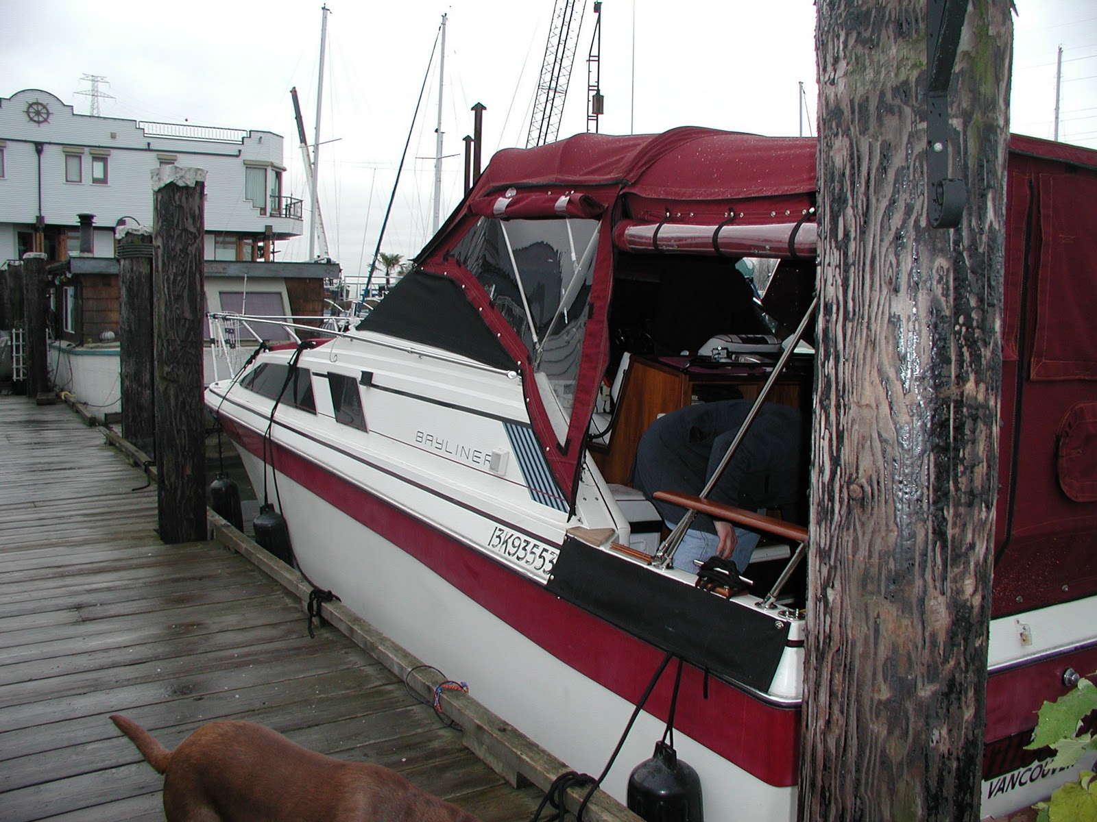 Peebles Boat Tops & Upholstery Bayliner 28' sunbridge cruiser