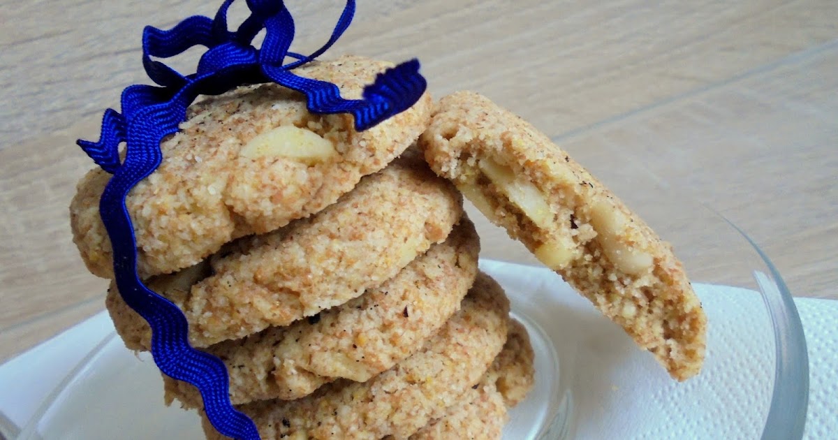Mandulás-narancsos grízes keksz