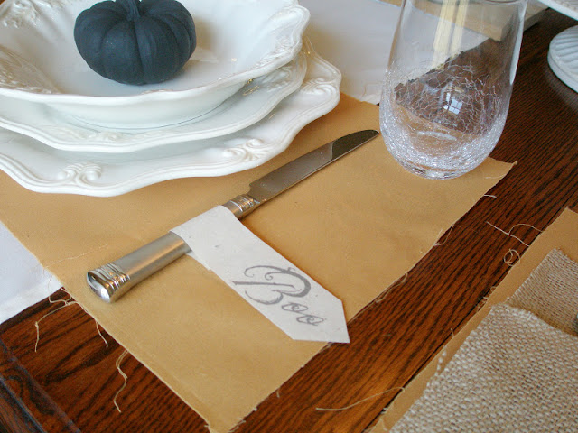 Simple Halloween Table Setting by www.adorbymelissa.com