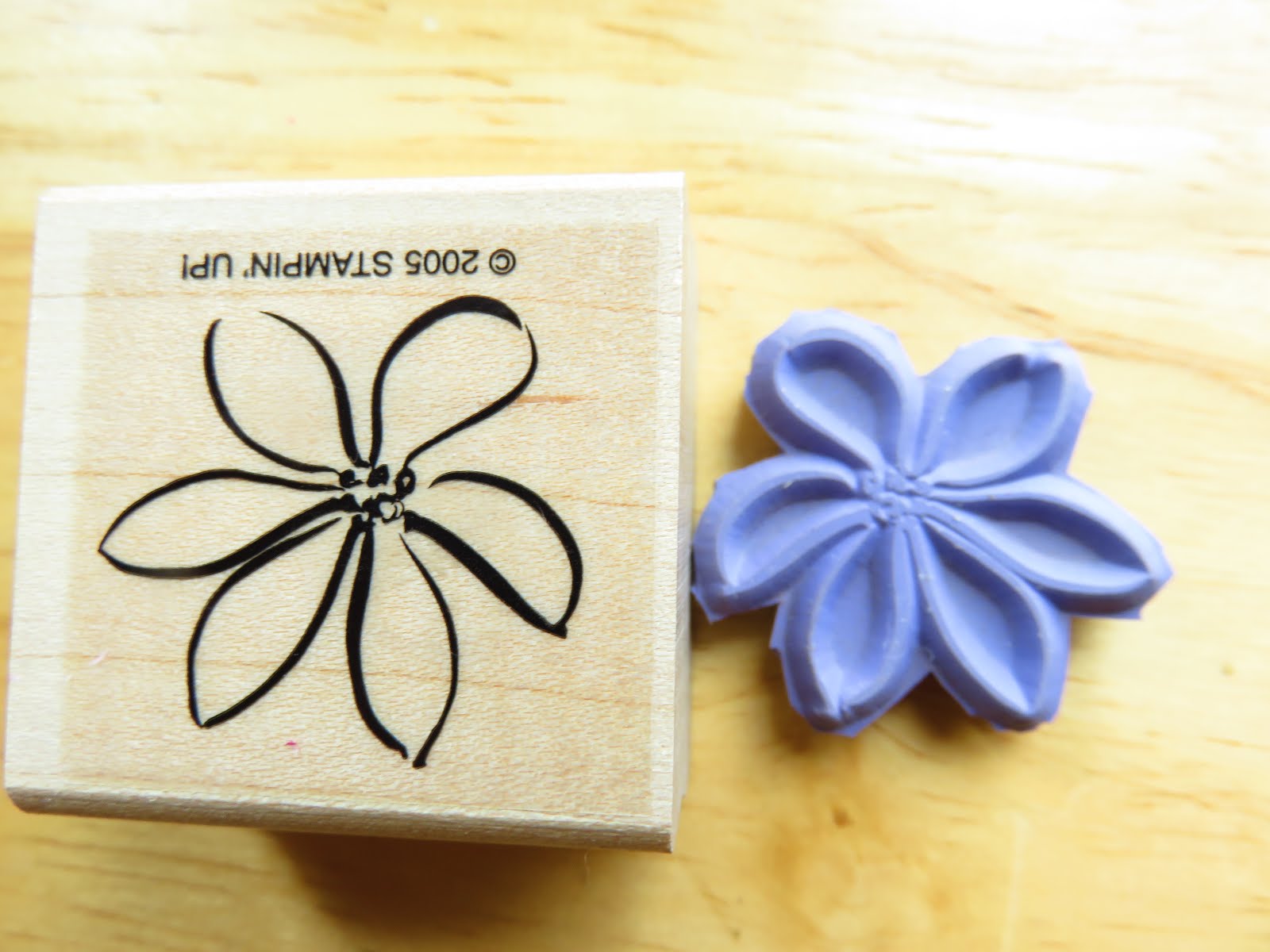 "Hi" Notes Converting Wood Mounted Rubber Stamps to Cling Mountings