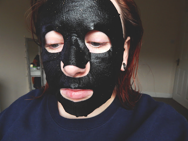 *Timeless Truth Luxurious Gold Moisturising Black Charcoal Mask Review