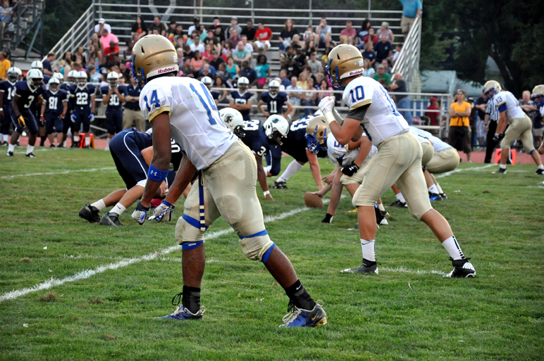 ster Schroeder Varsity Football Photos GatesChili (Lost 1412)