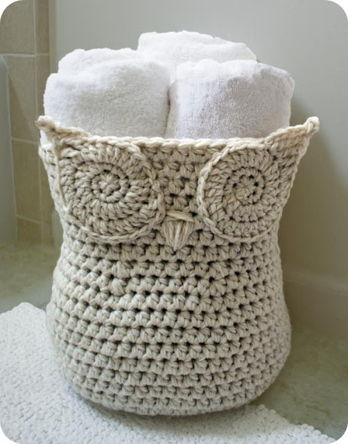http://www.craftsy.com/pattern/crocheting/home-decor/owl-basket-/60275?SSAID=460762&NAVIGATION_PAGE_CONTEXT_ATTR=PATTERN
