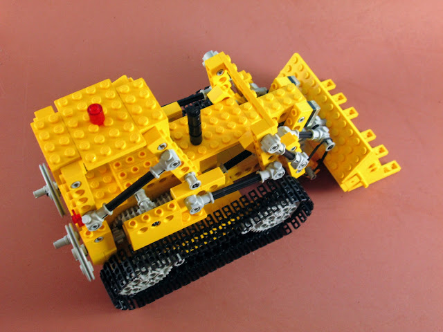 Set LEGO Technic 856 Bulldozer