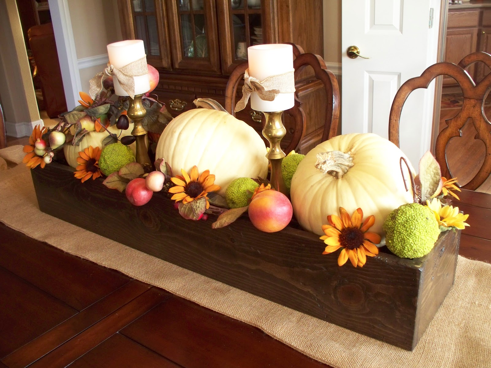 Carol's Heirloom Collection: Decorating With Hedge Apples