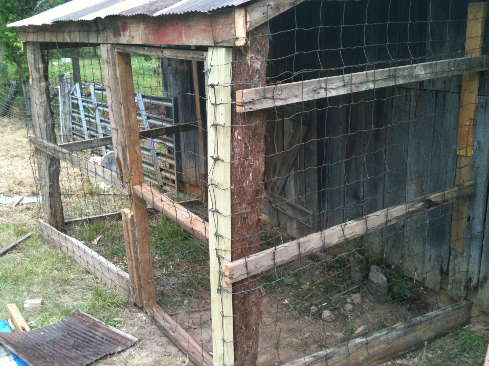 Deak's Farms Turkey Coop