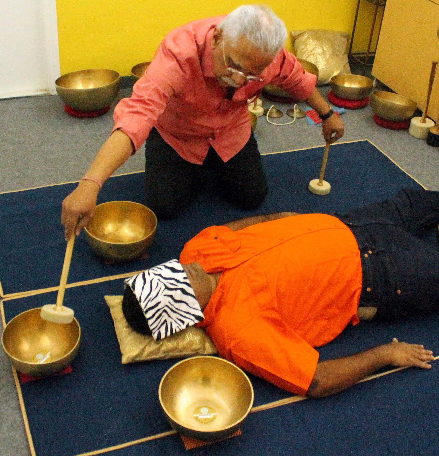 Sound Healing Clinic Cure your Insomnia with Sound & Vibrations