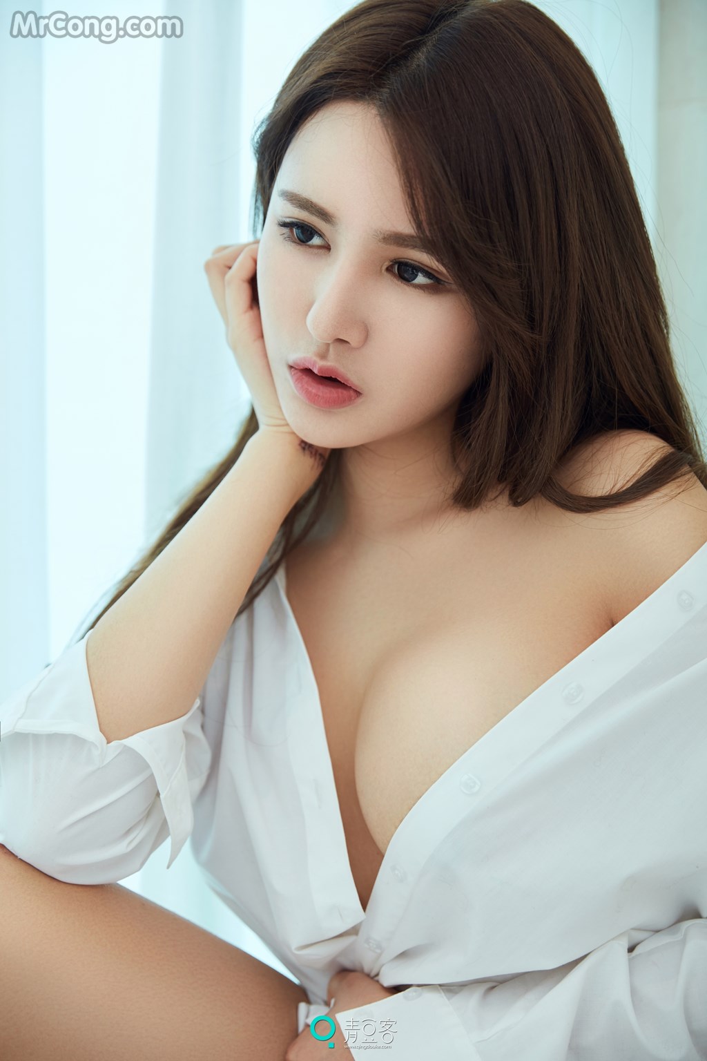 QingDouKe 2017-06-14: Model Yan Yi (研 依) (53 photos)