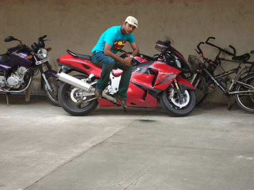Sunny+On+Hayabusa+2010+1.png