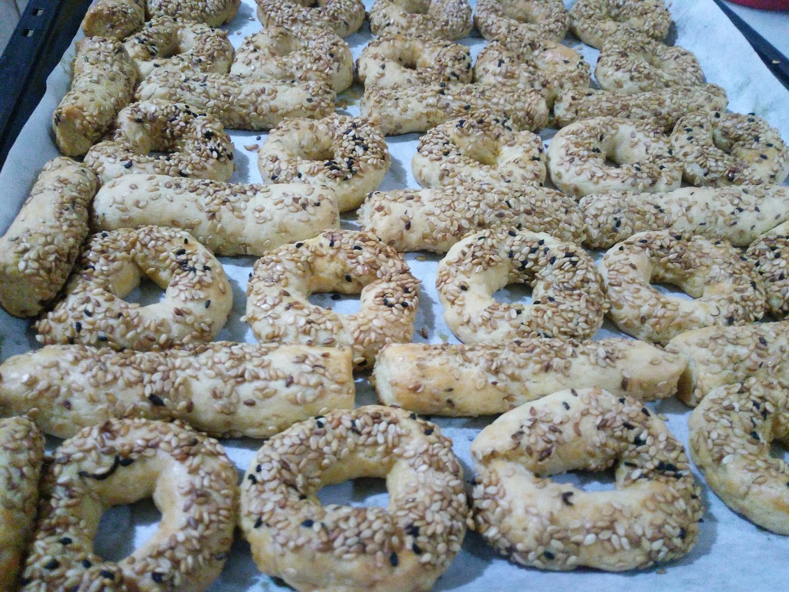 Akissmutfak Mahlepli Tuzlu Simit Kurabiye
