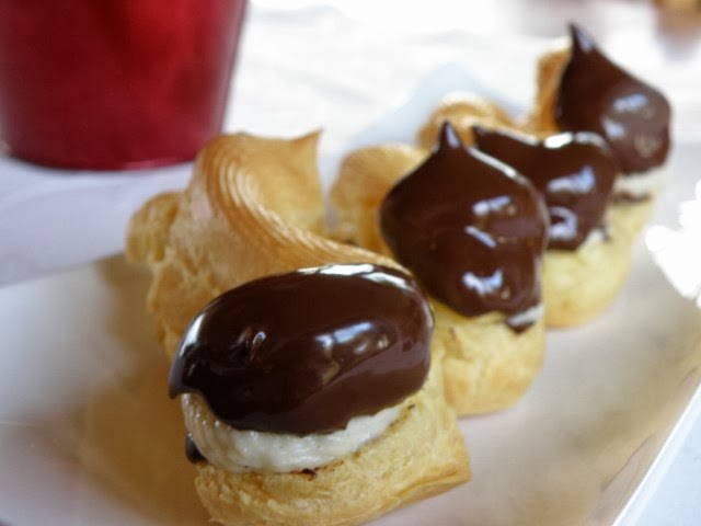 Eclairs mit Vanillecreme, Jakob, der Frühling und Michelangelo ...