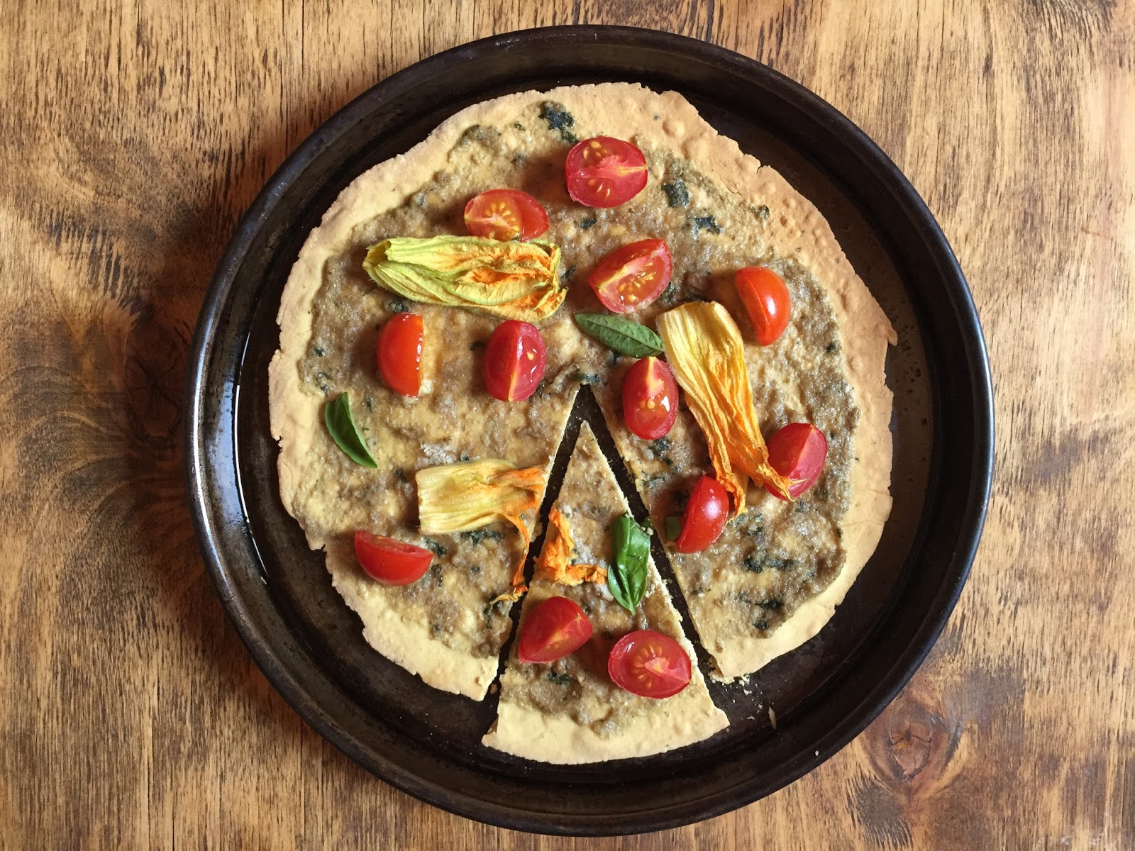 Inglourious Bananas Chickpea Pizza with Zucchini Blossoms and Cherry Tomatoes // Pizza di ceci