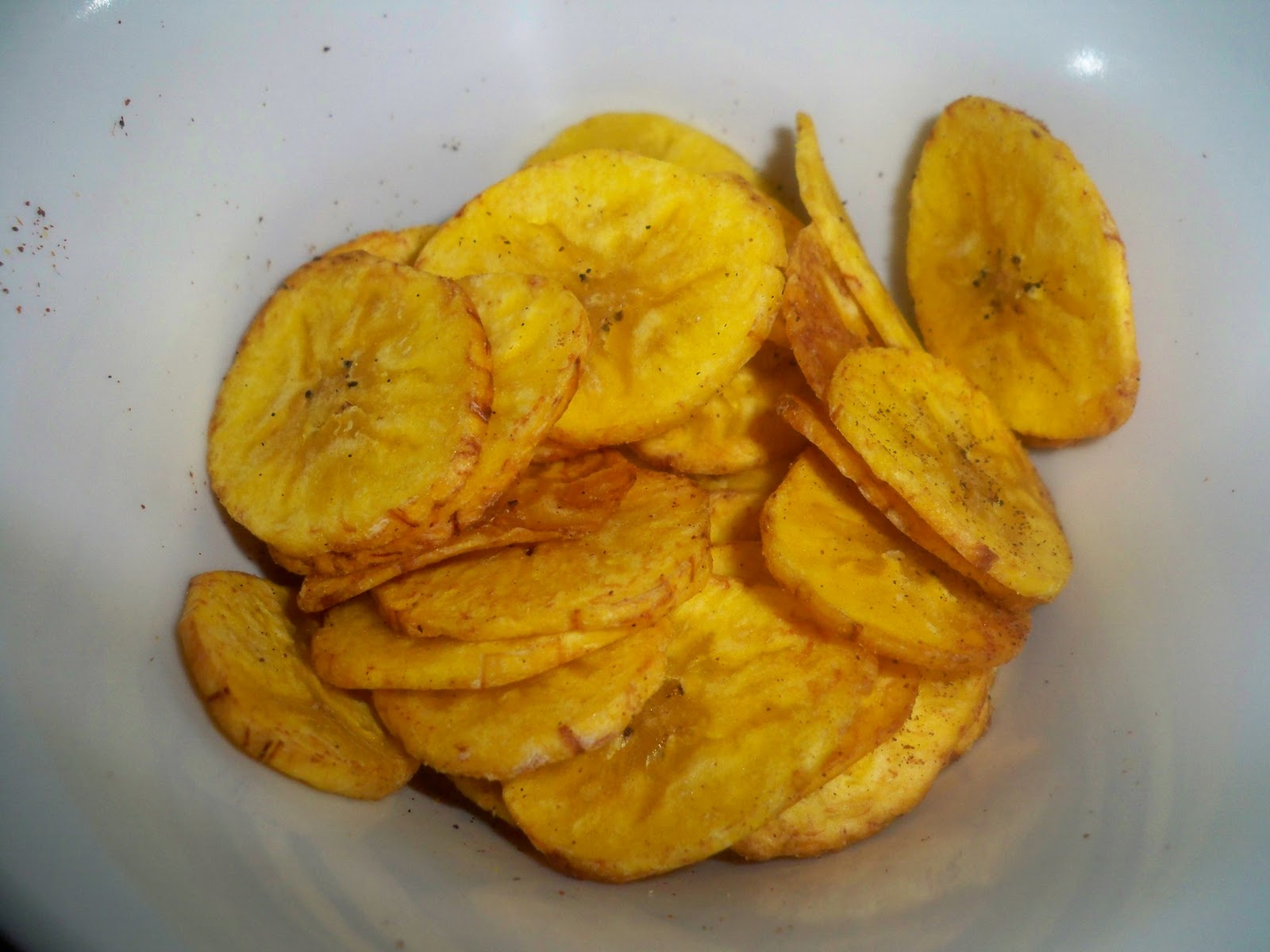 Jamaican Foodie: How to make Jamaican Green Plantain Chips