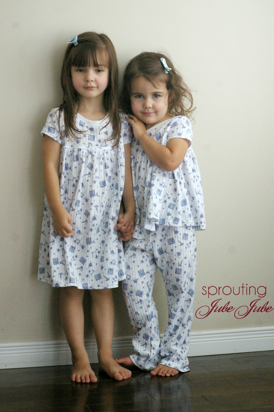 http://sproutingjj.blogspot.ca/2014/09/all-you-need-jammies-heidi-and-finn.html