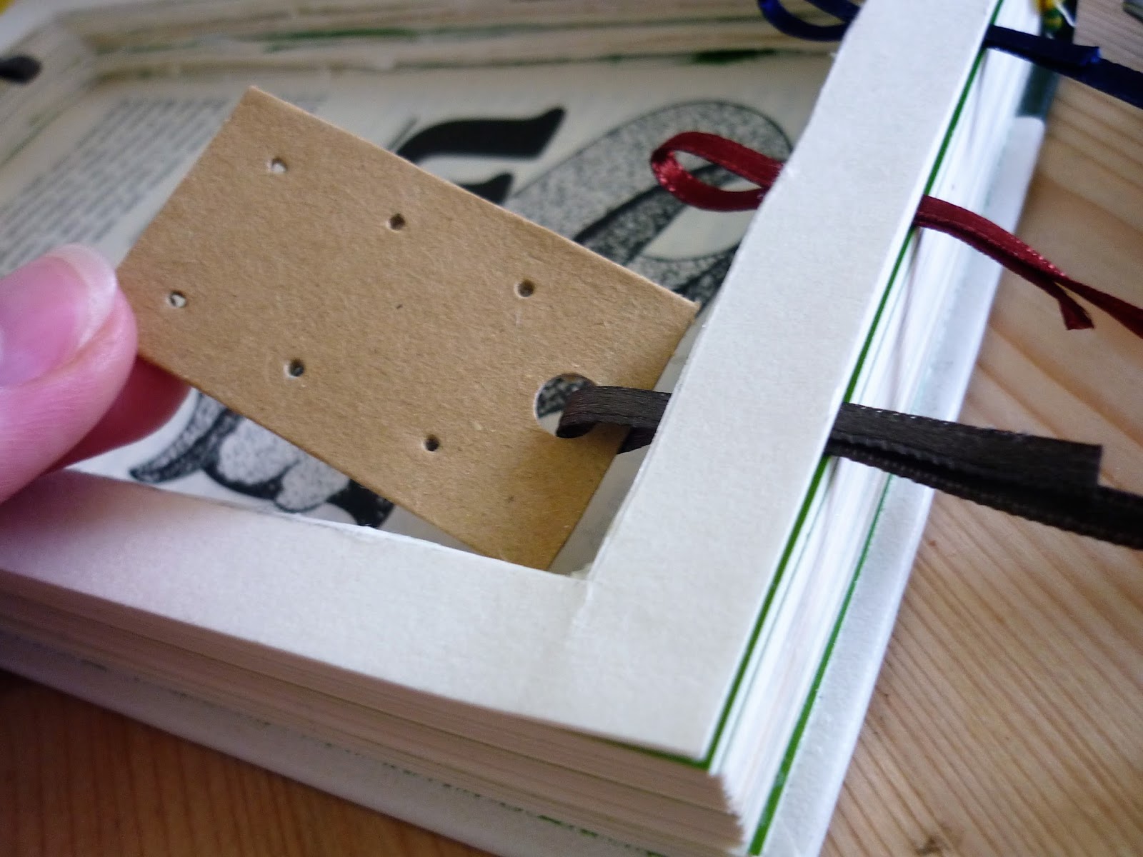 Bracelet Motifs De Cœurs Entrelacés Plaqué Or Et Rhodium SO OR