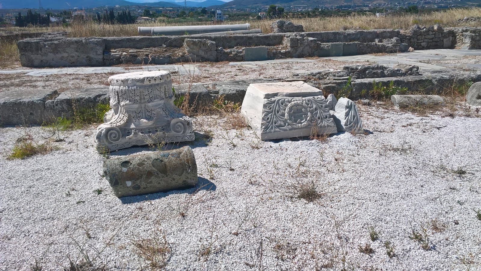 Αποτέλεσμα εικόνας για Βασιλική του Αγίου Λεωνίδη στο Αρχαίο Λιμάνι Λεχαίου