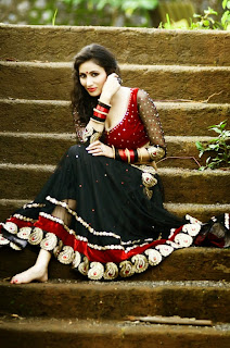 Actress+Urvashi+shoots++with+Frank+Frank