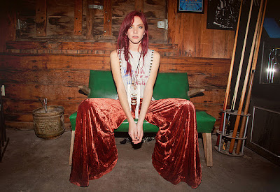 The End Collective: SUGAR HIGH & LOVE STONED