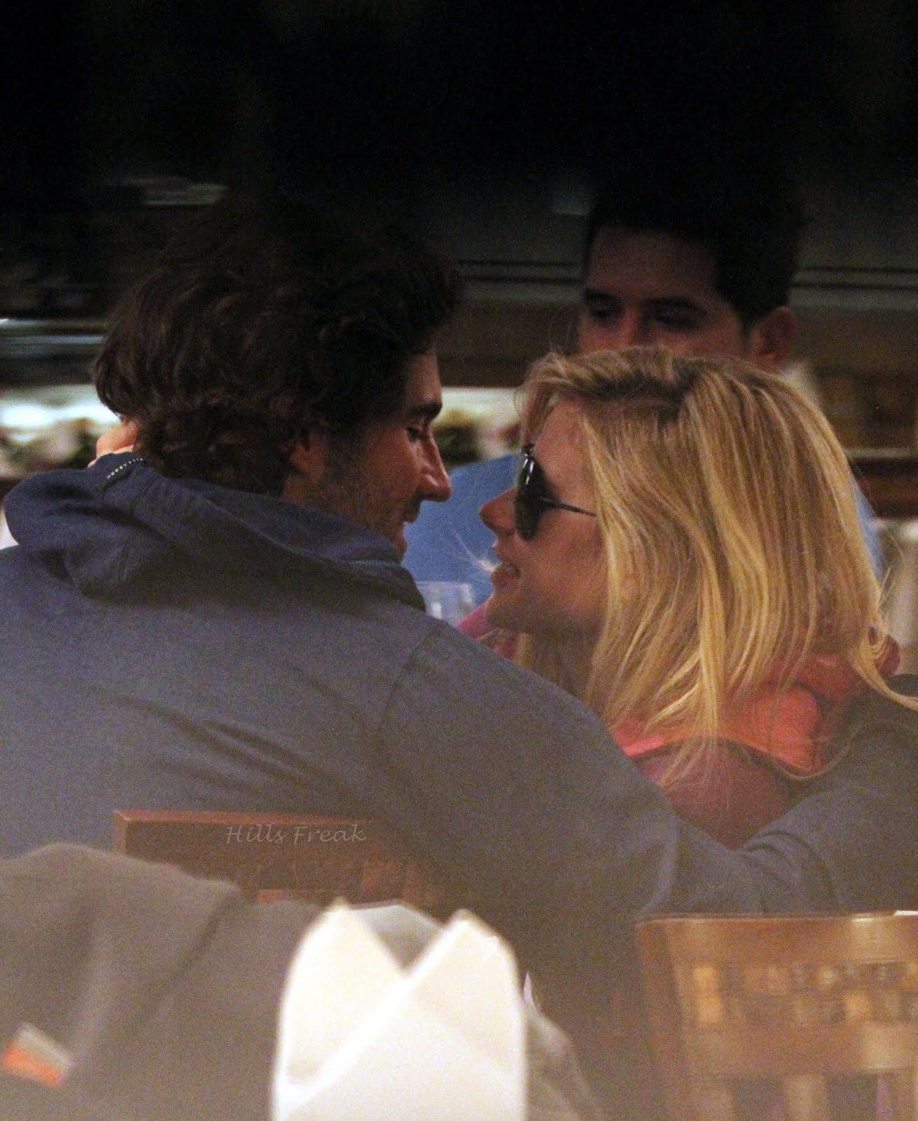 Hills Freak: Avril Lavigne & Brody Jenner: PDA in Brazil