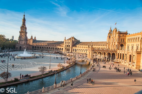 Sevilla y su plaza de España